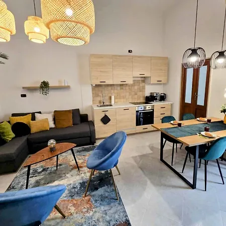Διαμέρισμα Bella Big For Maximum 8 People With Free Air Conditioner And Balcony *